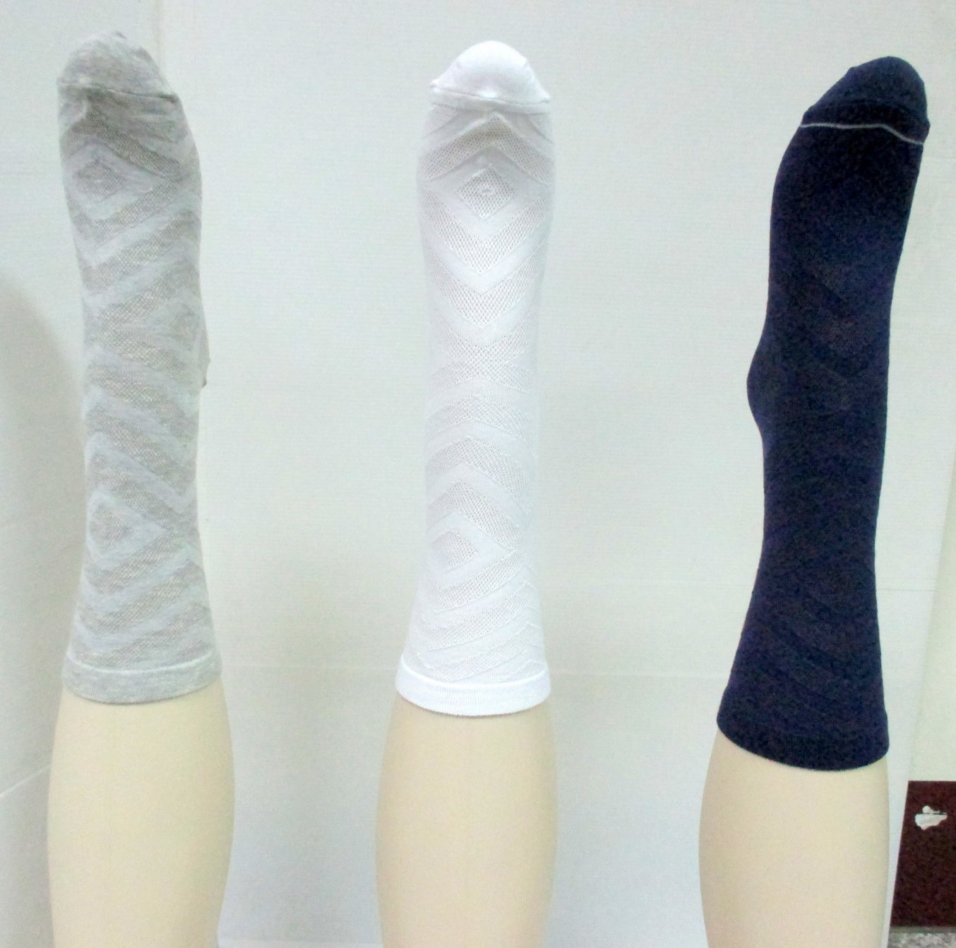 Bamboo ladies fancy texture OEM sock